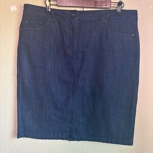 Ann Taylor Dark Wash Denim Knee Length Straight Pencil Skirt 14